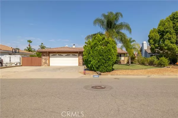 23662 Fair Weather Drive, Canyon Lake, CA 92587