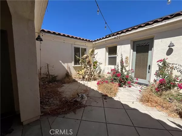 Yucca Valley, CA 92284,56172 Mountain View Trail