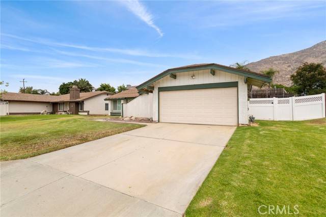 12535 Oriole Avenue, Grand Terrace, CA 92313