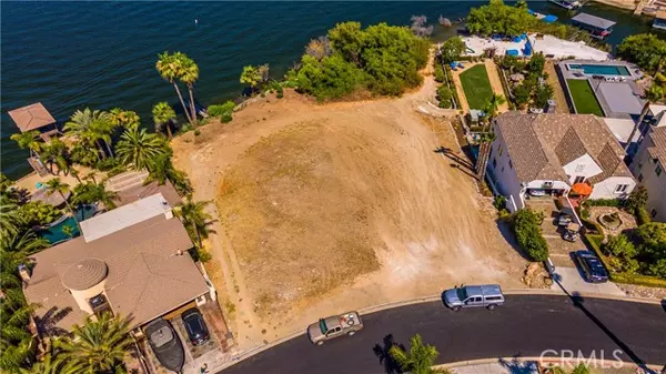 Canyon Lake, CA 92587,0 San Joaquin