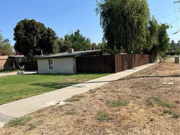 5201 Old Mill Road, Riverside, CA 92504