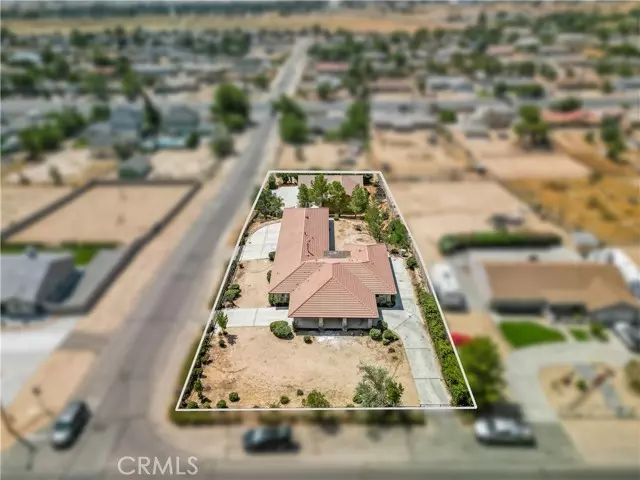 18945 Yucca Street, Hesperia, CA 92345