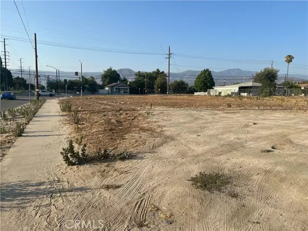 Redlands, CA 92374,0 E Lugonia