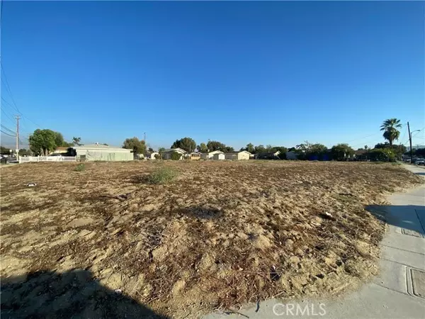 Redlands, CA 92374,0 E Lugonia