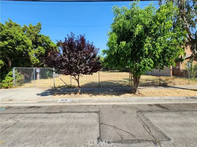 Whittier, CA 90604,10616 Victoria