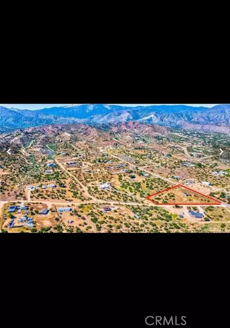 Pinon Hills, CA 92372,8757 Beekley