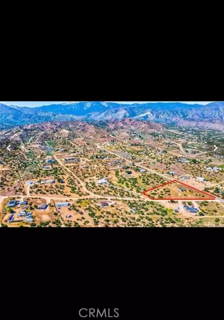 Pinon Hills, CA 92372,8757 Beekley