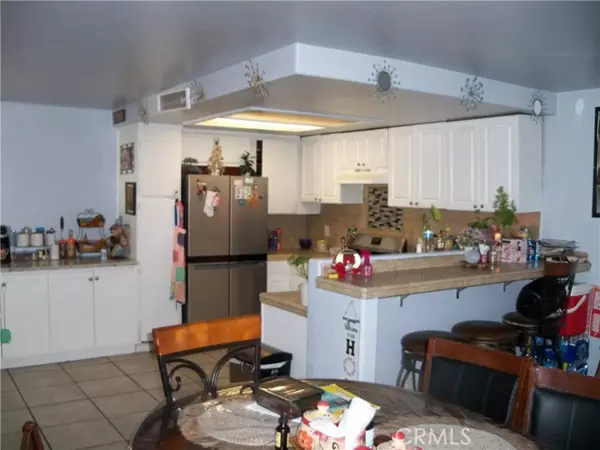 Riverside, CA 92509,5353 36th Street