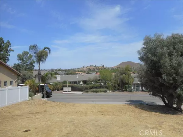 Canyon Lake, CA 92587,508 CONTINENTAL