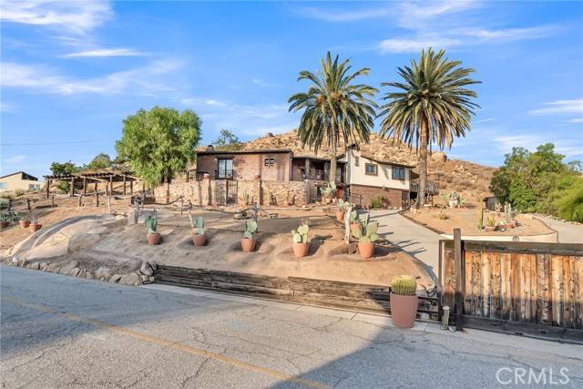 3240 Pachappa Hill, Riverside, CA 92506