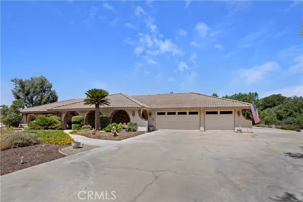 17790 Twin Lakes Drive, Riverside, CA 92508