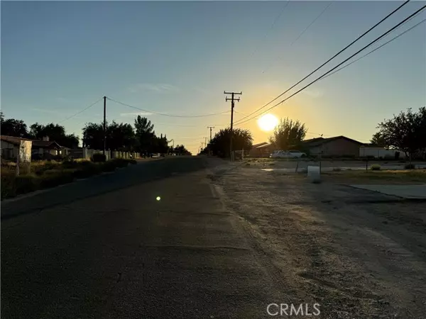 Victorville, CA 92395,15866 Sitting Bull Street