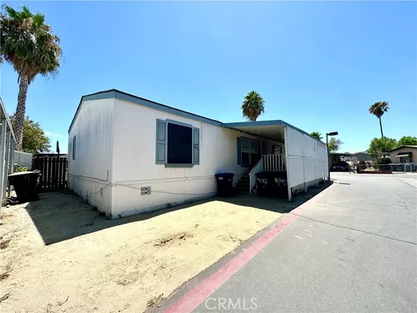 Hemet, CA 92543,1097 State #542