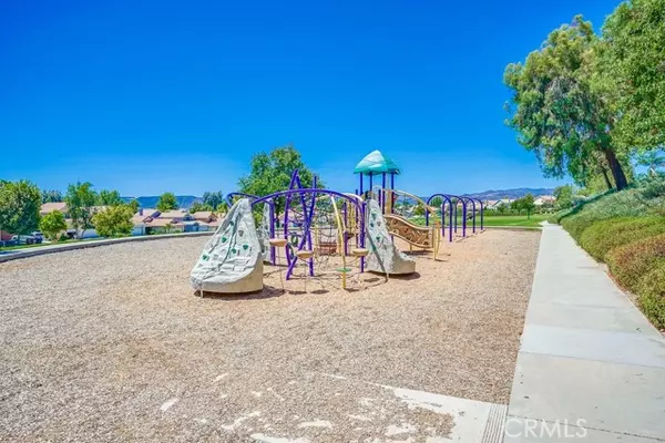 Murrieta, CA 92562,39833 Western Jay Way