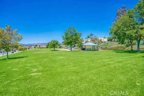 Murrieta, CA 92562,39833 Western Jay Way