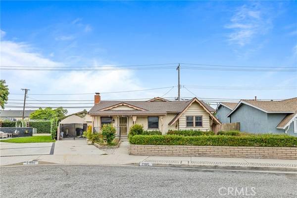 21008 Dalaman Avenue, Lakewood, CA 90715