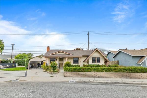 21008 Dalaman Avenue, Lakewood, CA 90715