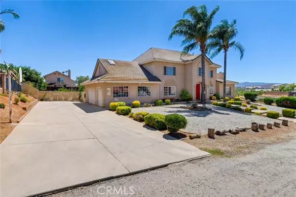 14011 Meadowlands Drive, Riverside, CA 92503