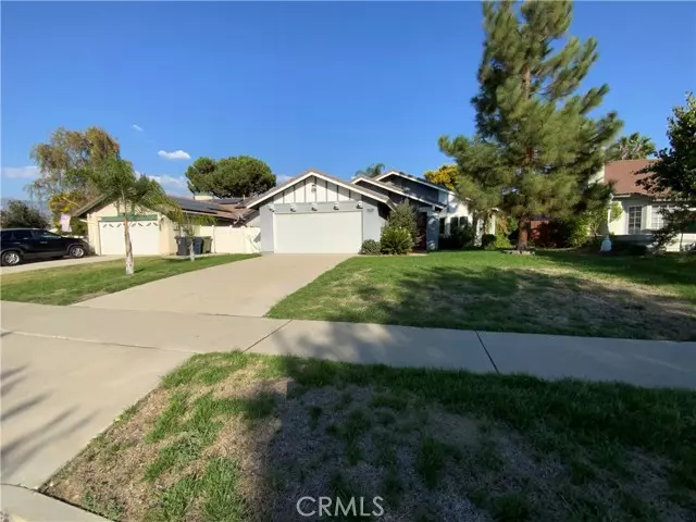 1528 N University Street, Redlands, CA 92374