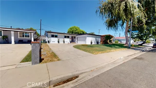 945 Milford Street, Pomona, CA 91766