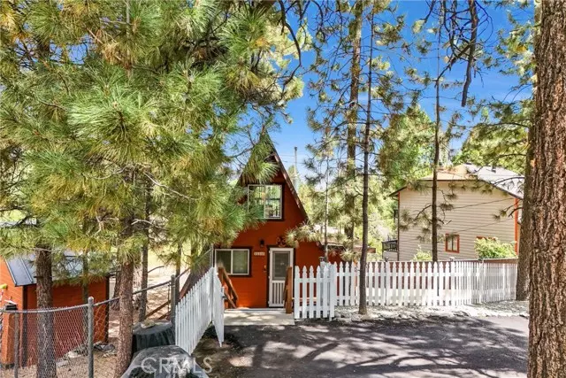 1830 W Ash Road, Wrightwood, CA 92397