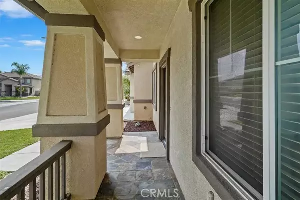 Eastvale, CA 91752,6657 Moonriver Street