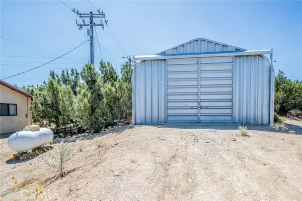 9912 Oasis Road, Pinon Hills, CA 92372