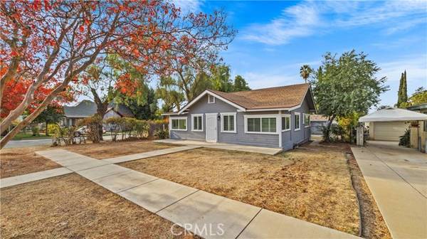 960 Chesnut Avenue, Redlands, CA 92373