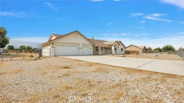 32455 Sherwood Street, Lucerne Valley, CA 92356