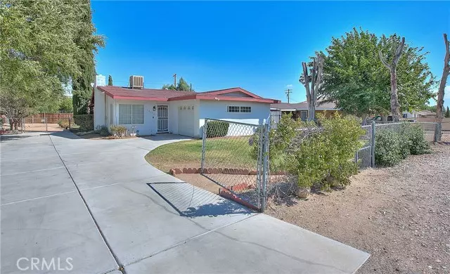 16236 Chestnut Street, Hesperia, CA 92345