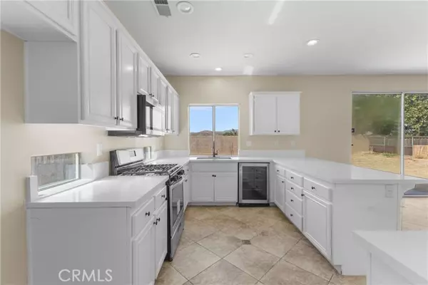 Hemet, CA 92545,1249 Squaw Valley