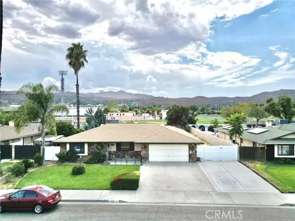 Hemet, CA 92544,41587 Lomas Street