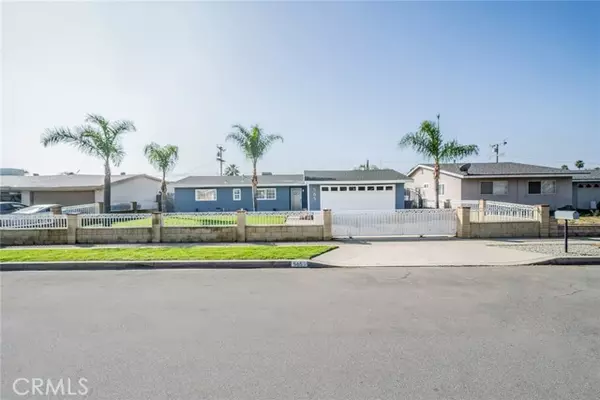 565 W Van Koevering Street, Rialto, CA 92376