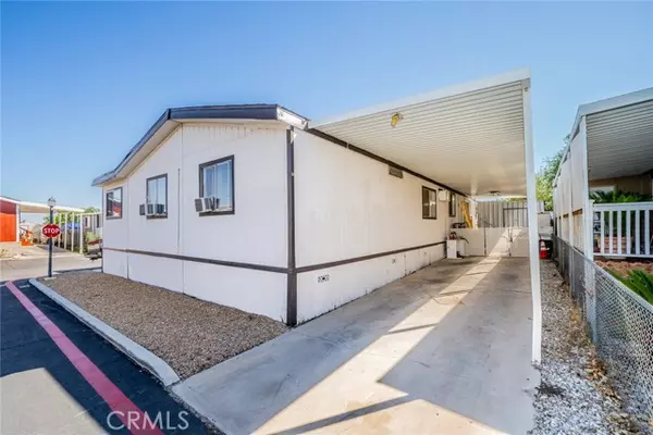 Hesperia, CA 92345,8450 G #36