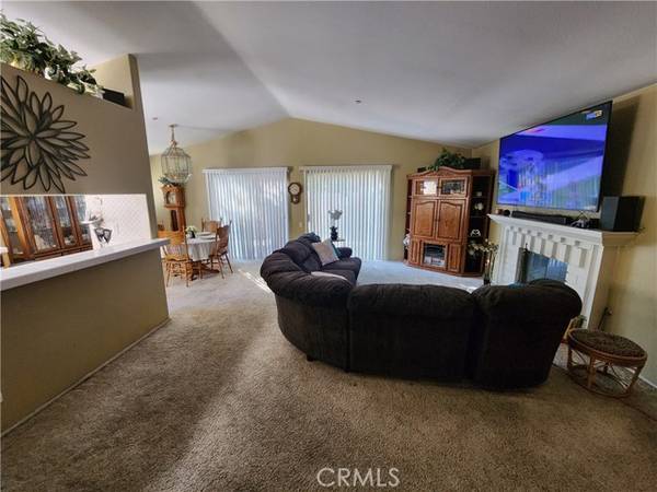 7816 Boxwood Court, Highland, CA 92346