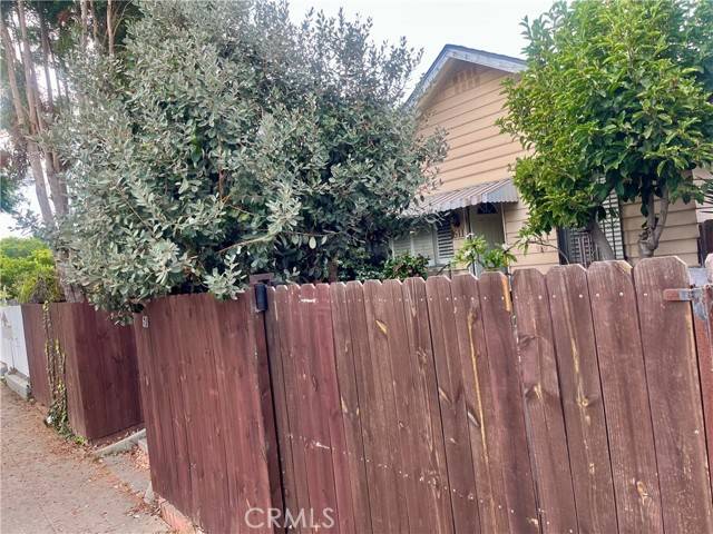 Venice, CA 90291,611 Sunset Avenue
