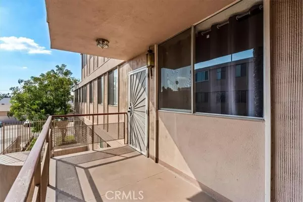 Riverside, CA 92506,6979 Palm Court #234J