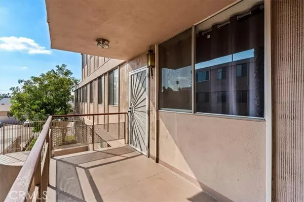 Riverside, CA 92506,6979 Palm Court #234J