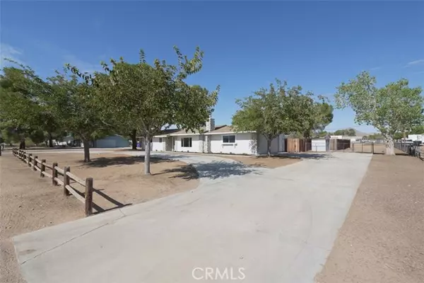 15090 Ramona Road, Apple Valley, CA 92307