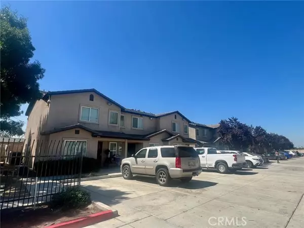 460 Oswell Street, Bakersfield, CA 93307