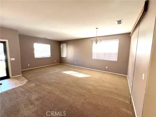 Moreno Valley, CA 92555,15371 Avenida De Portugal