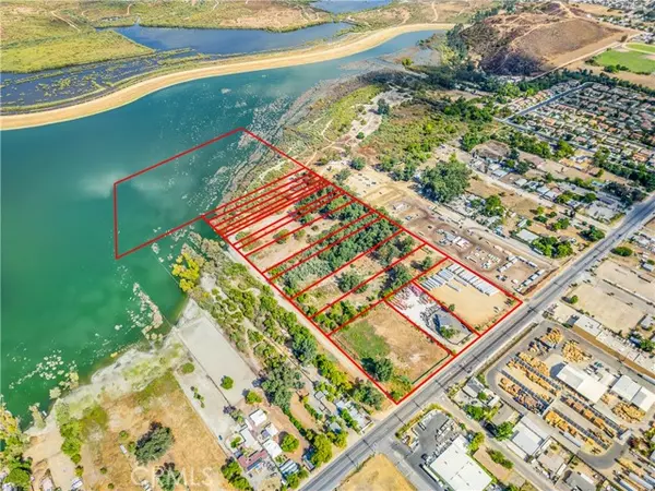 Lake Elsinore, CA 92530,0 Grand