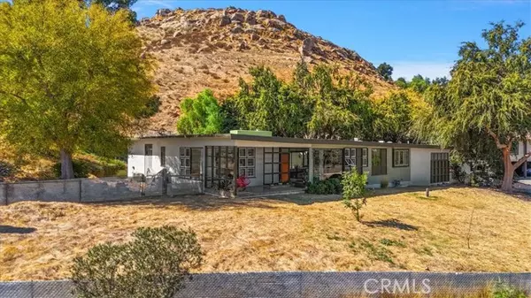 3052 Panorama Road, Riverside, CA 92506