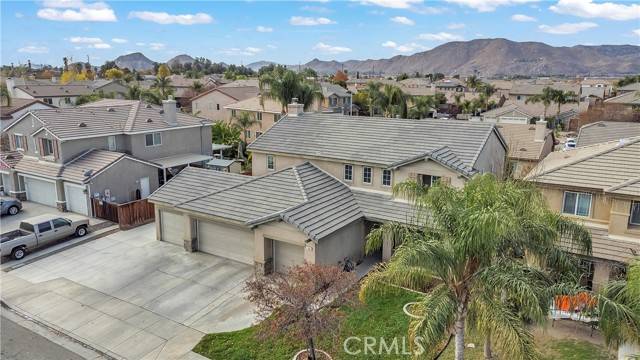 244 la clarita, San Jacinto, CA 92582