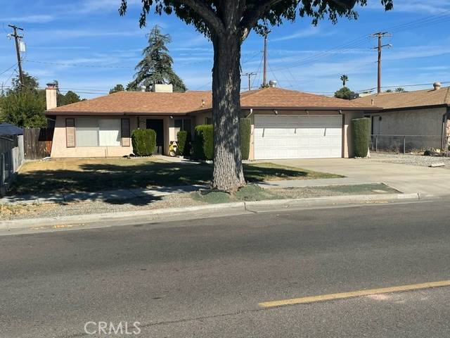 110 W Mayberry Avenue, Hemet, CA 92543