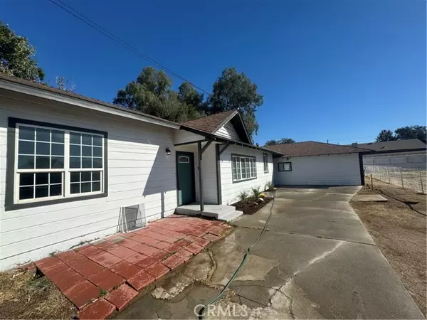 1450 Washington Street, Redlands, CA 92374