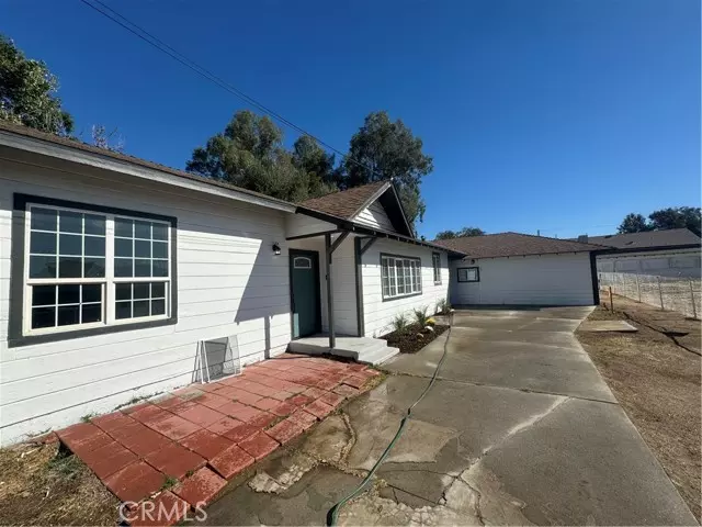 Redlands, CA 92374,1450 Washington Street