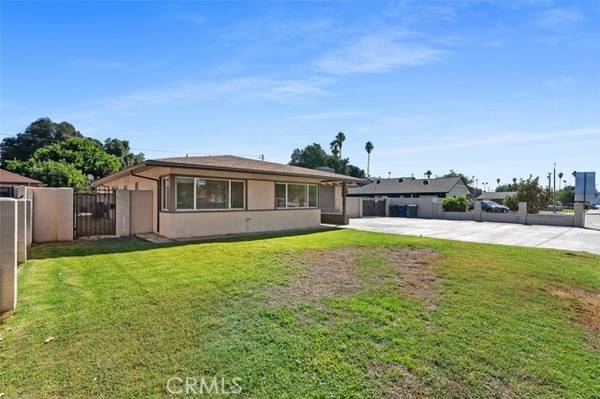 6248 Riverside Avenue, Riverside, CA 92506