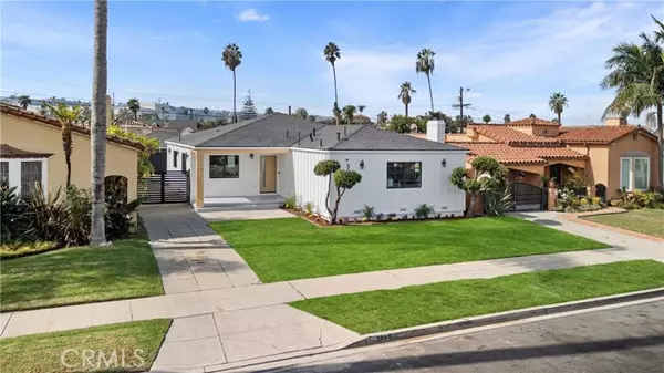 3945 S Norton Avenue, Los Angeles, CA 90008