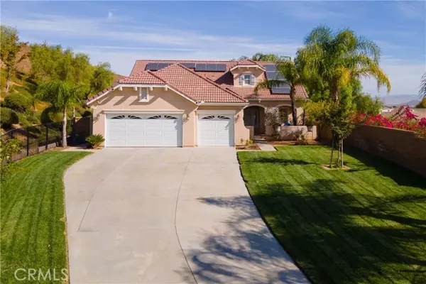 29048 Golden Pebble Court, Menifee, CA 92584